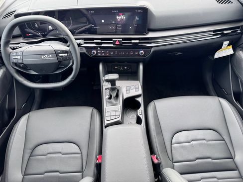 New 2026 Kia Sportage SX FWD image 29