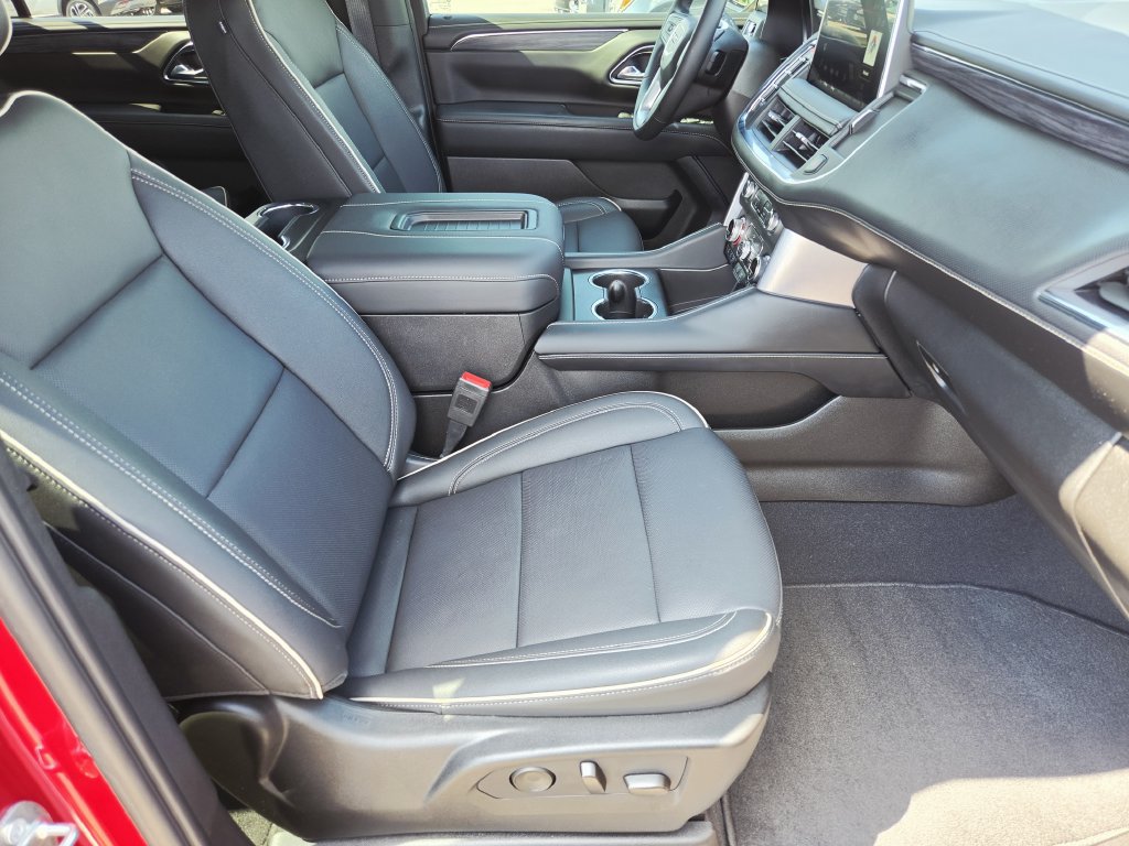 Used 2023 GMC Yukon XL SLT w/ SLT Premium Package RWD image 12