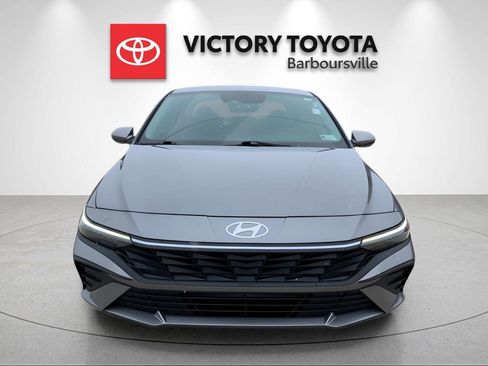 Used 2024 Hyundai Elantra SEL image 8