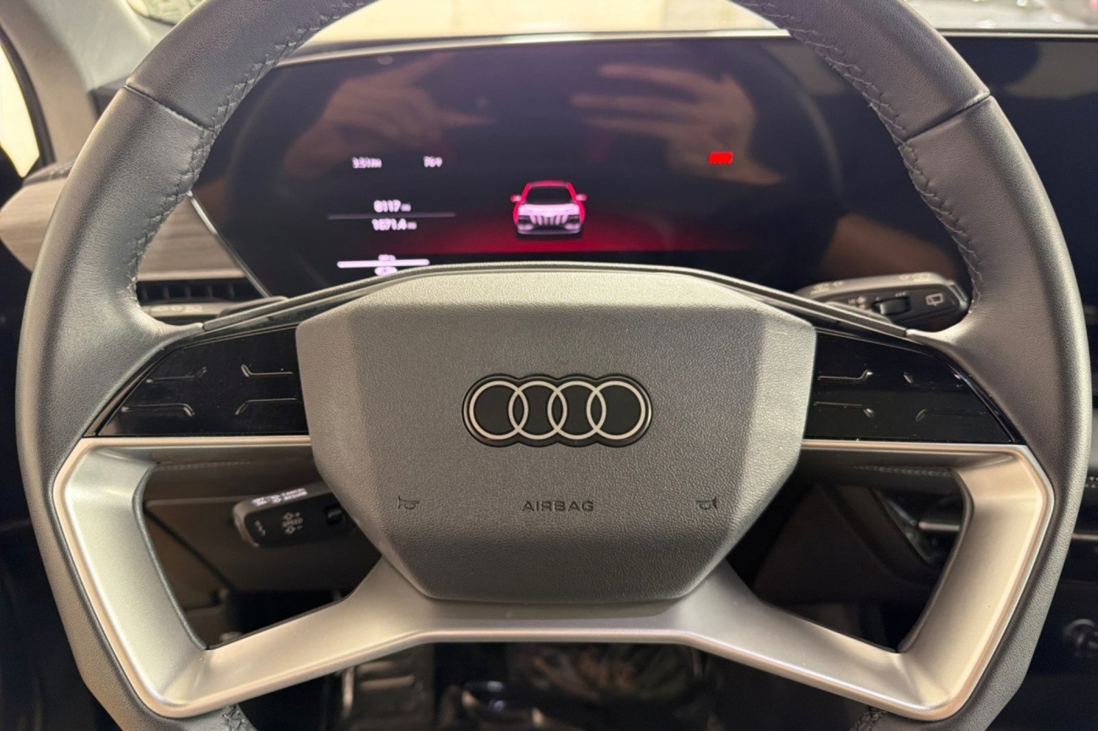 Used 2025 Audi Q6 e-tron Premium w/ Convenience Package AWD/4WD image 21