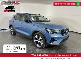 Used 2023 Volvo XC40 B5 Plus w/ Protection Package Premier video 2