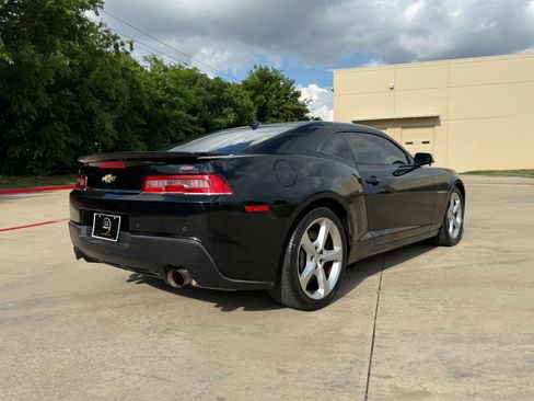 Used 2015 Chevrolet Camaro SS w/ RS Package RWD image 5