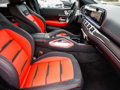 New 2026 Mercedes-Benz GLE 53 AMG 4MATIC Coupe image 17