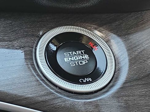 Used 2022 Jeep Grand Cherokee Limited 4xe w/ Luxury Tech Group II image 24