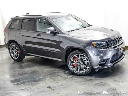 Used 2017 Jeep Grand Cherokee SRT AWD/4WD image 5