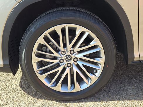 Used 2021 Lexus RX 350 FWD w/ Luxury Package image 11