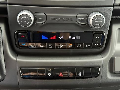 New 2025 RAM ProMaster 1500 w/ Convenience Group image 24