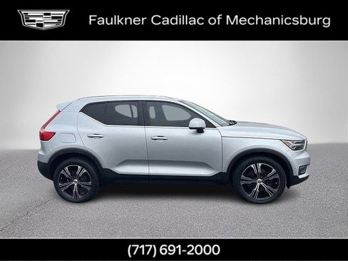 Used 2019 Volvo XC40 T5 Inscription AWD/4WD image 3