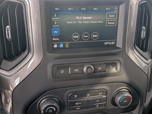 Certified 2022 Chevrolet Silverado 2500 W/T image 26