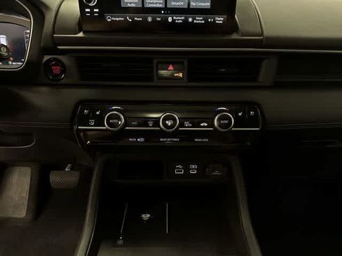 Used 2023 Honda Pilot Elite image 23