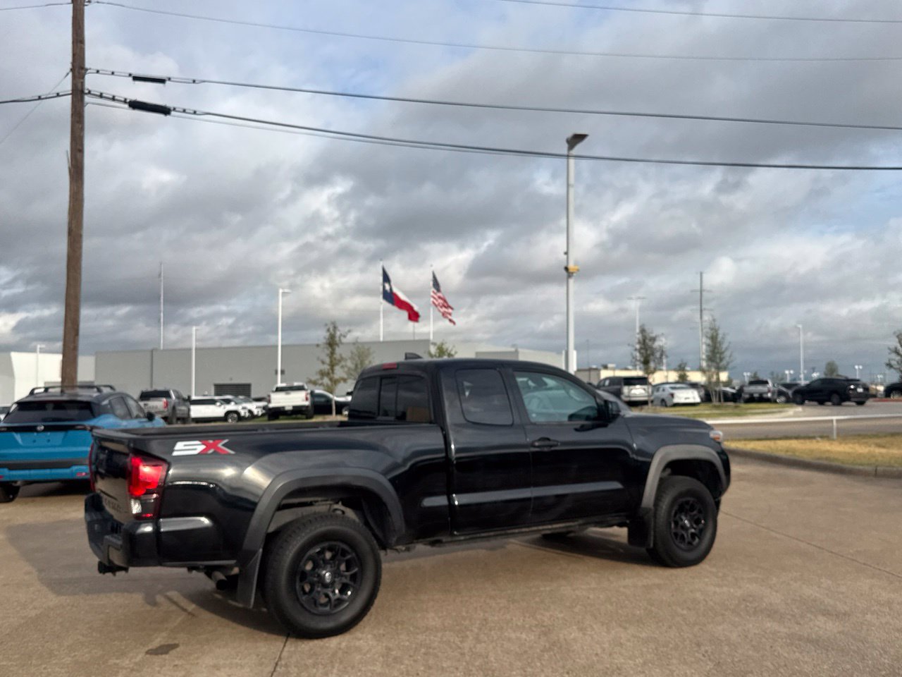 Used 2021 Toyota Tacoma SR w/ SX Package AWD/4WD image 27