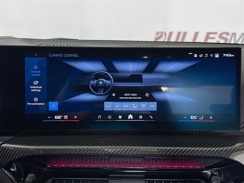 Used 2025 BMW M2 w/ Lighting Package image 16