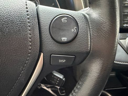 Used 2014 Toyota RAV4 Limited w/ Technology Package AWD/4WD image 23