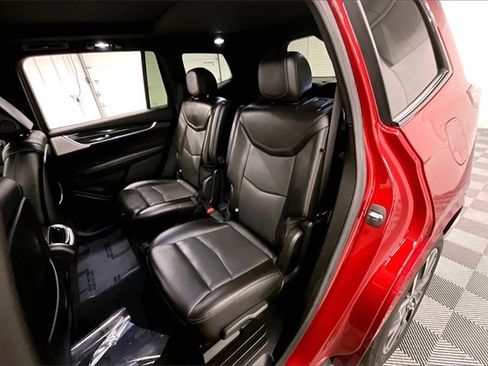 Used 2023 Cadillac XT6 Sport w/ Technology Package image 22