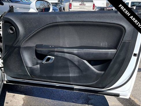 Used 2019 Dodge Challenger R/T image 25