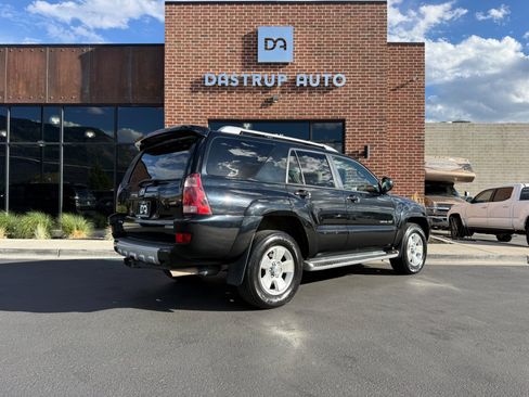 Used 2004 Toyota 4Runner Limited AWD/4WD image 6