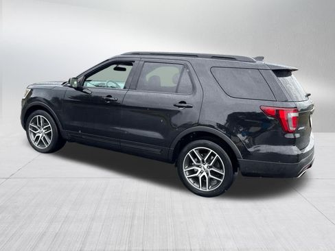 Used 2017 Ford Explorer Sport w/ Equipment Group 401A AWD/4WD image 6