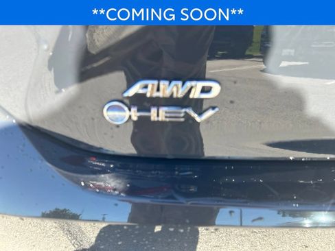 Used 2025 Toyota Camry LE w/ Convenience Package AWD/4WD image 14