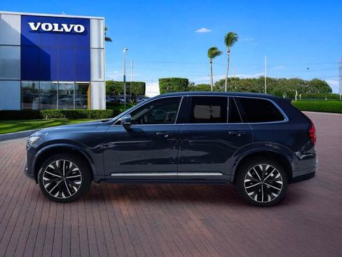 New 2026 Volvo XC90 B6 Plus w/ Protection Package Premier AWD/4WD image 4