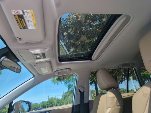 Certified 2023 Toyota RAV4 XLE Premium AWD/4WD image 28