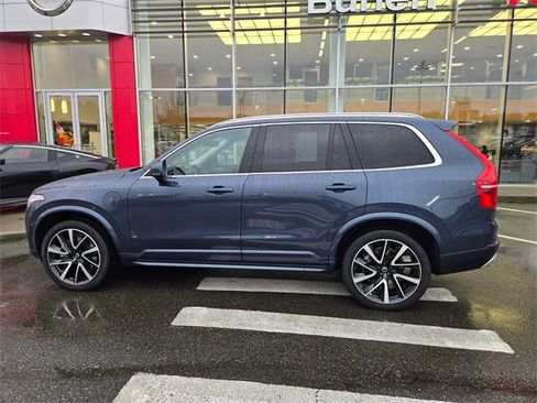 Used 2020 Volvo XC90 T8 Momentum w/ Protection Package image 11