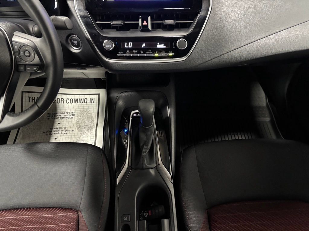 Used 2026 Toyota Corolla SE FWD image 38