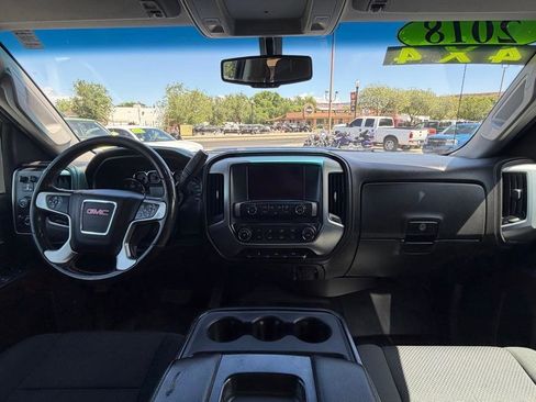 Used 2018 GMC Sierra 2500 SLE AWD/4WD image 14