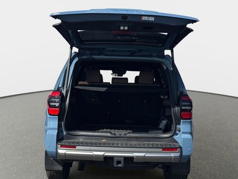Used 2025 Toyota 4Runner Limited image 5