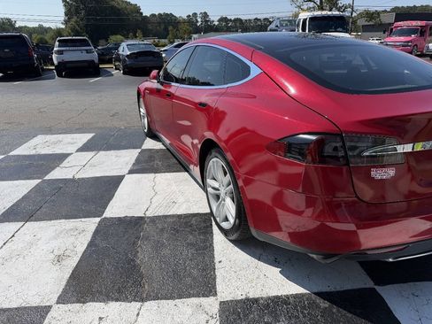 Used 2014 Tesla Model S 60 RWD image 8