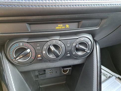 Used 2017 Toyota Yaris iA image 15