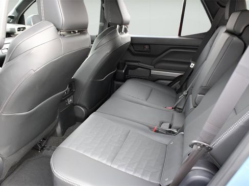 Used 2025 Toyota 4Runner TRD Off-Road Premium w/ Tow Technology Package image 19