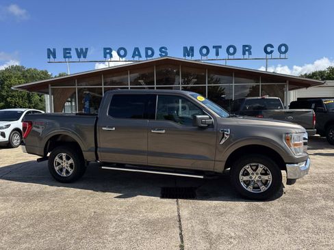 Used 2022 Ford F150 XLT w/ Equipment Group 301A Mid AWD/4WD image 1