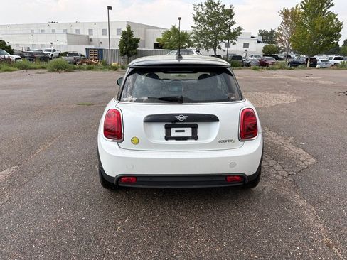 Used 2024 MINI Cooper SE FWD image 6
