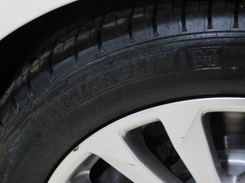 Used 2010 Cadillac CTS Performance image 84