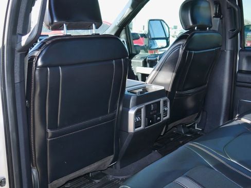 Used 2021 Ford F350 Platinum image 30