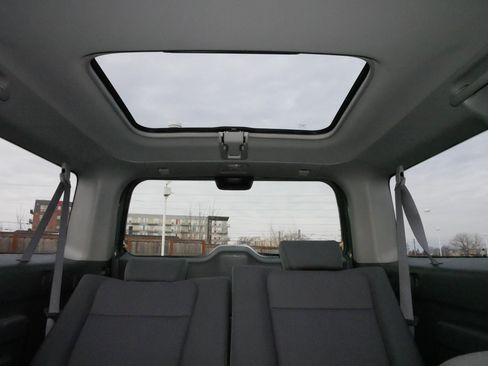 Used 2004 Honda Element EX image 27