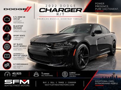 Used 2022 Dodge Charger R/T w/ Blacktop Package