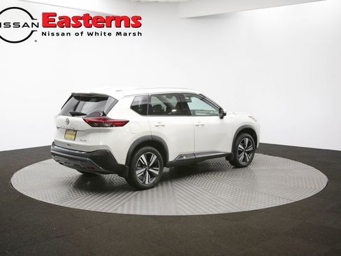 Used 2023 Nissan Rogue SL w/ SL Premium Package image 55