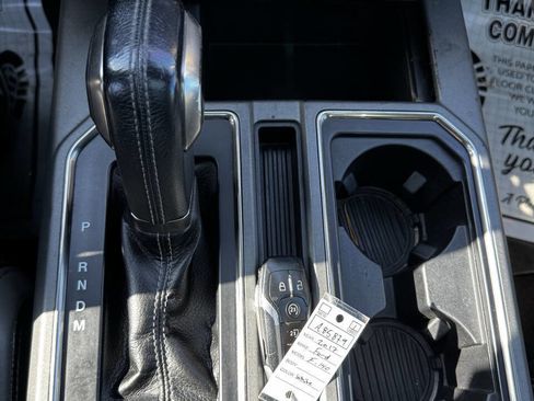 Used 2017 Ford F150 Raptor w/ Equipment Group 802A Luxury image 32