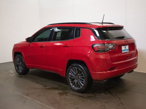 Used 2022 Jeep Compass Limited w/ (RED) Package AWD/4WD image 6