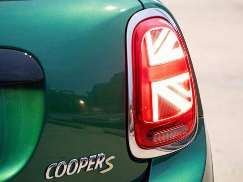 Used 2023 MINI Cooper SE image 6