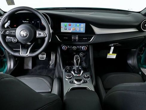 New 2025 Alfa Romeo Giulia image 19