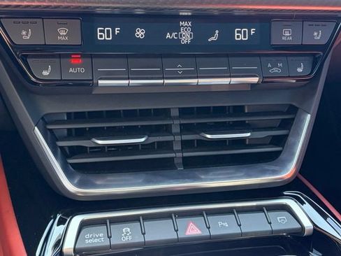 Used 2023 Audi e-tron GT Premium Plus w/ Performance Package AWD/4WD image 10