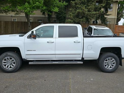Used 2017 Chevrolet Silverado 3500 LTZ w/ Duramax Plus Package AWD/4WD image 6