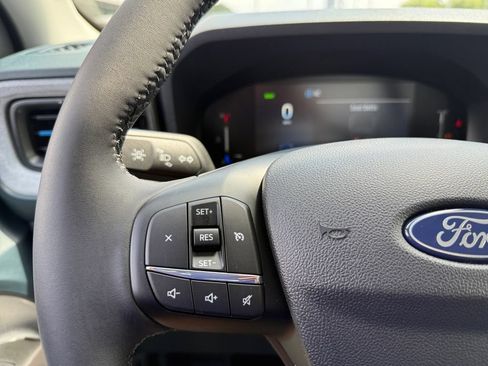 New 2026 Ford Maverick XLT w/ XLT Luxury Package FWD image 17