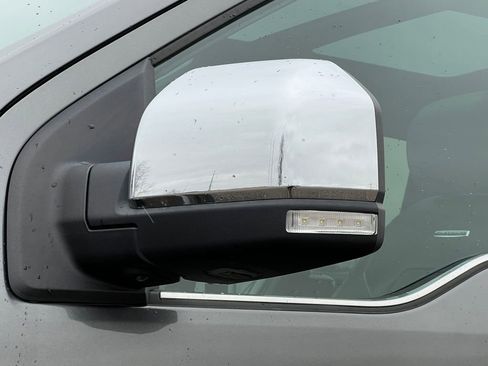 Used 2018 Ford F150 Platinum w/ Equipment Group 701A Luxury image 48