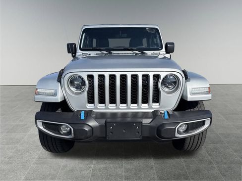 Used 2023 Jeep Wrangler Unlimited Sahara image 9