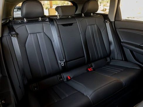 Certified 2025 Audi Q6 e-tron Premium Plus w/ Premium Plus image 23