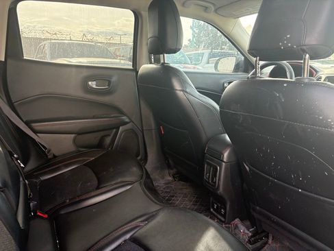 Used 2021 Jeep Compass Trailhawk image 7