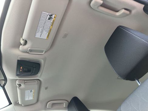 Used 2025 Toyota Corolla LE FWD image 20
